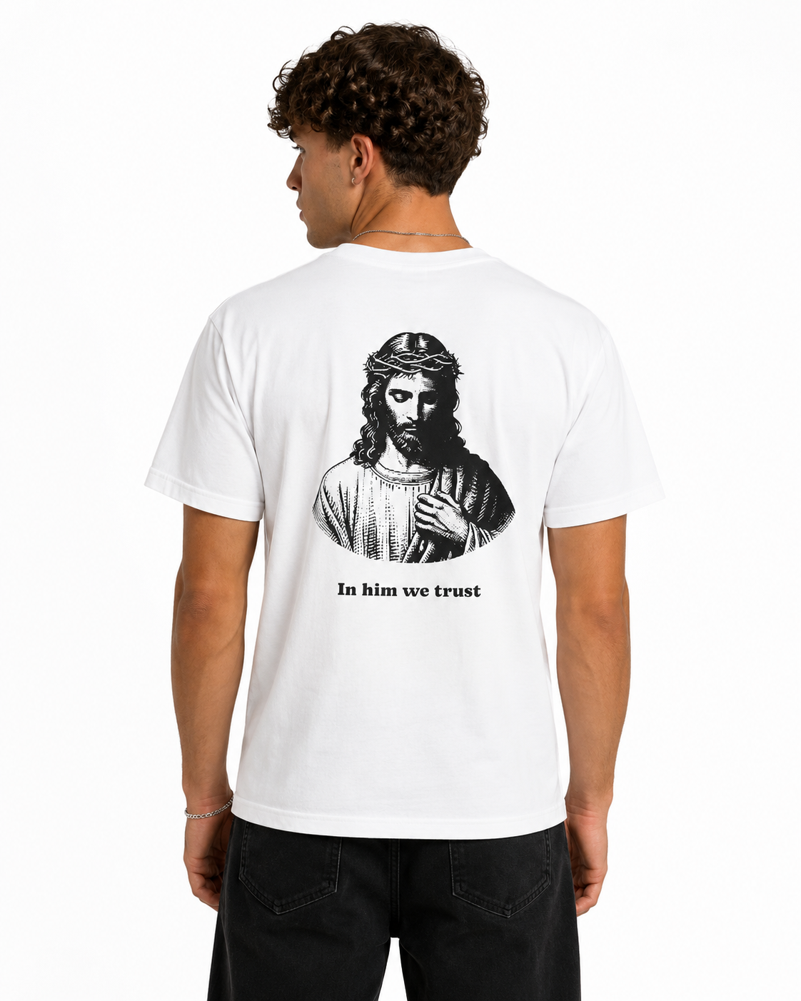 T-Shirt "In him we trust"